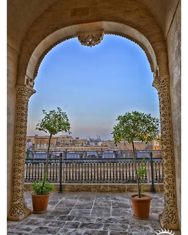 Shmayaa Hotel Midyat Exterior photo