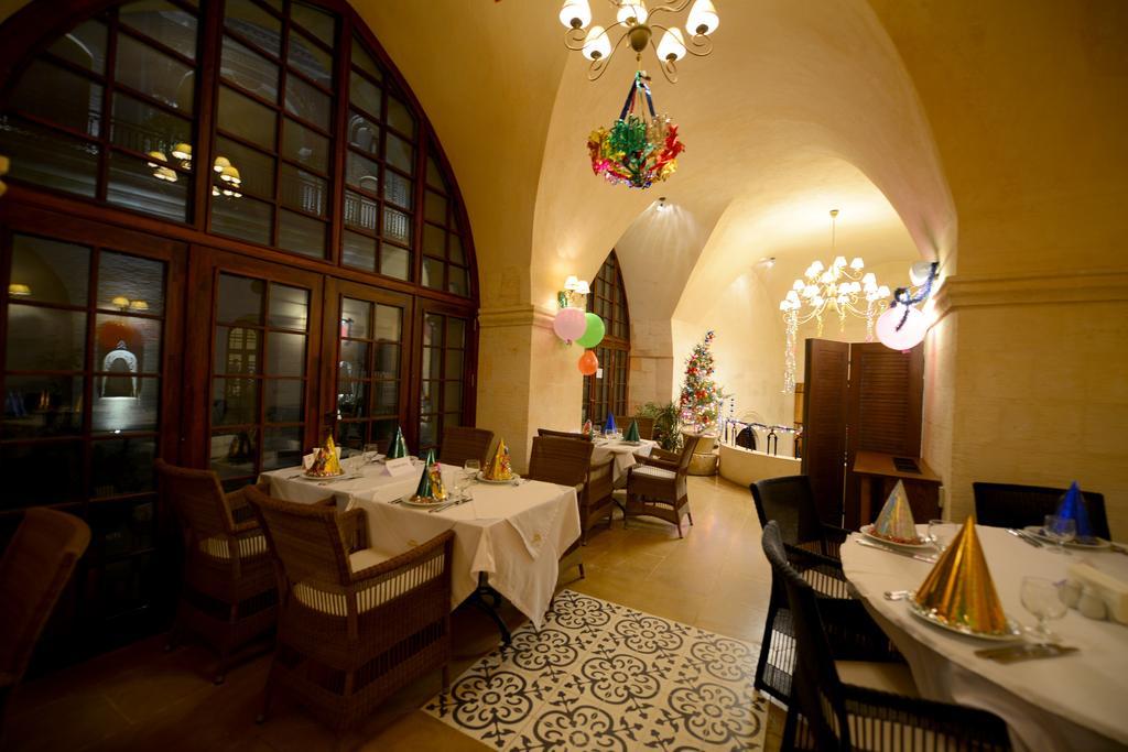 Shmayaa Hotel Midyat Exterior photo