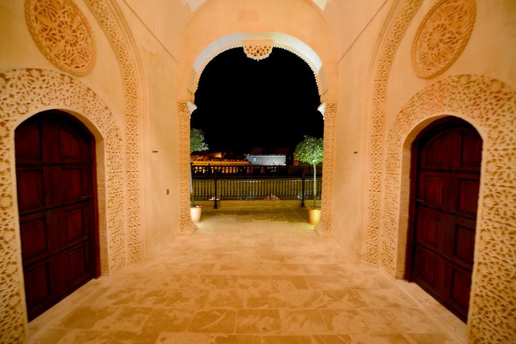 Shmayaa Hotel Midyat Exterior photo